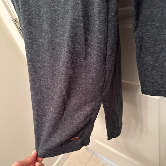 🫚Green Roots Long Sleeve Size XS - Picture 5 of 5